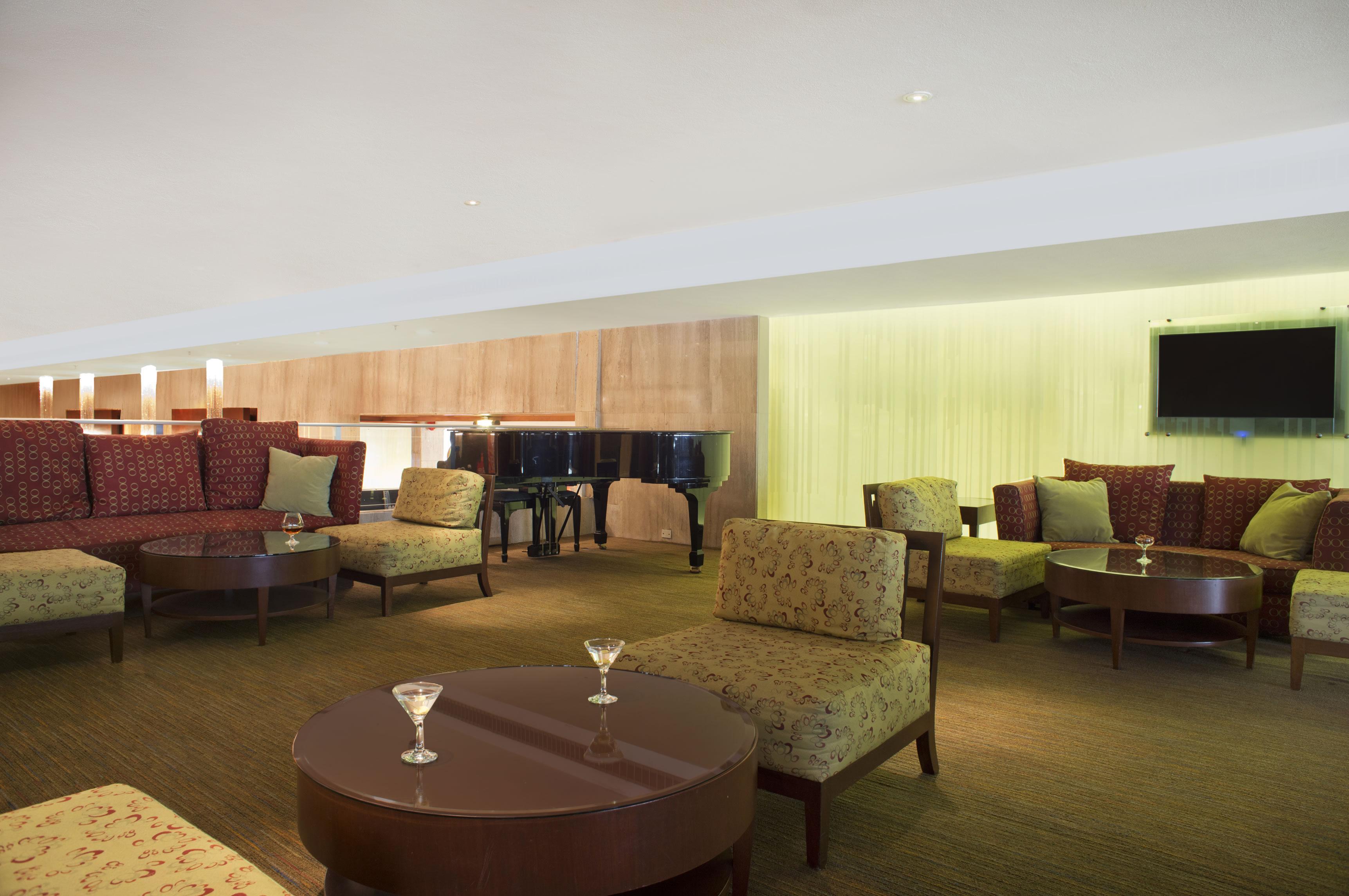Fiesta Americana Reforma Mexico City Ngoại thất bức ảnh The lounge at the airport